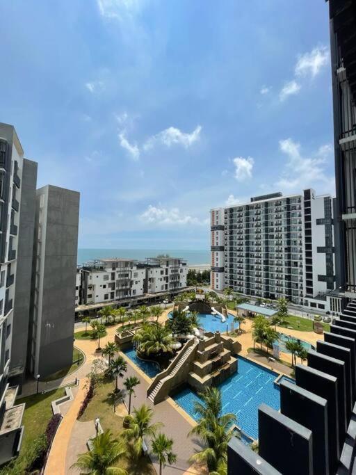 Opahome@Swiss Garden Residence Kuantan Exteriér fotografie
